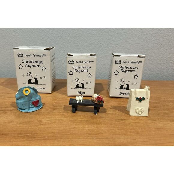 10 Piece Best Friends Christmas Pageant Nativity Set - Picture 4 of 10